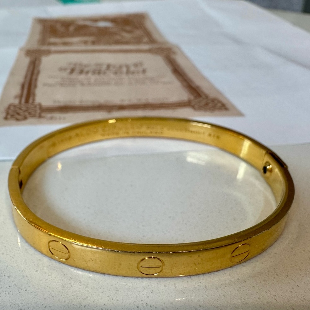 Vintage 1970’s Charles Revson Love Bracelet - Picture 7 of 7